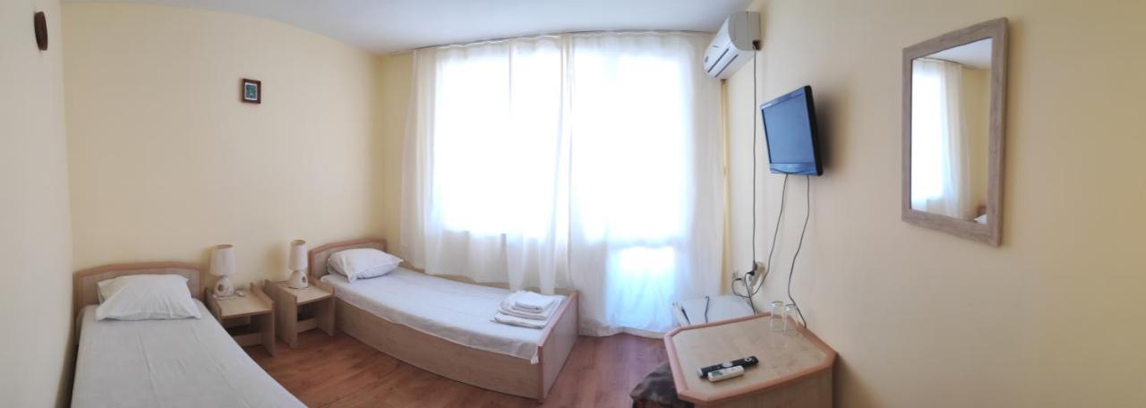 Kovachevi House Hotel Primorsko Eksteriør billede